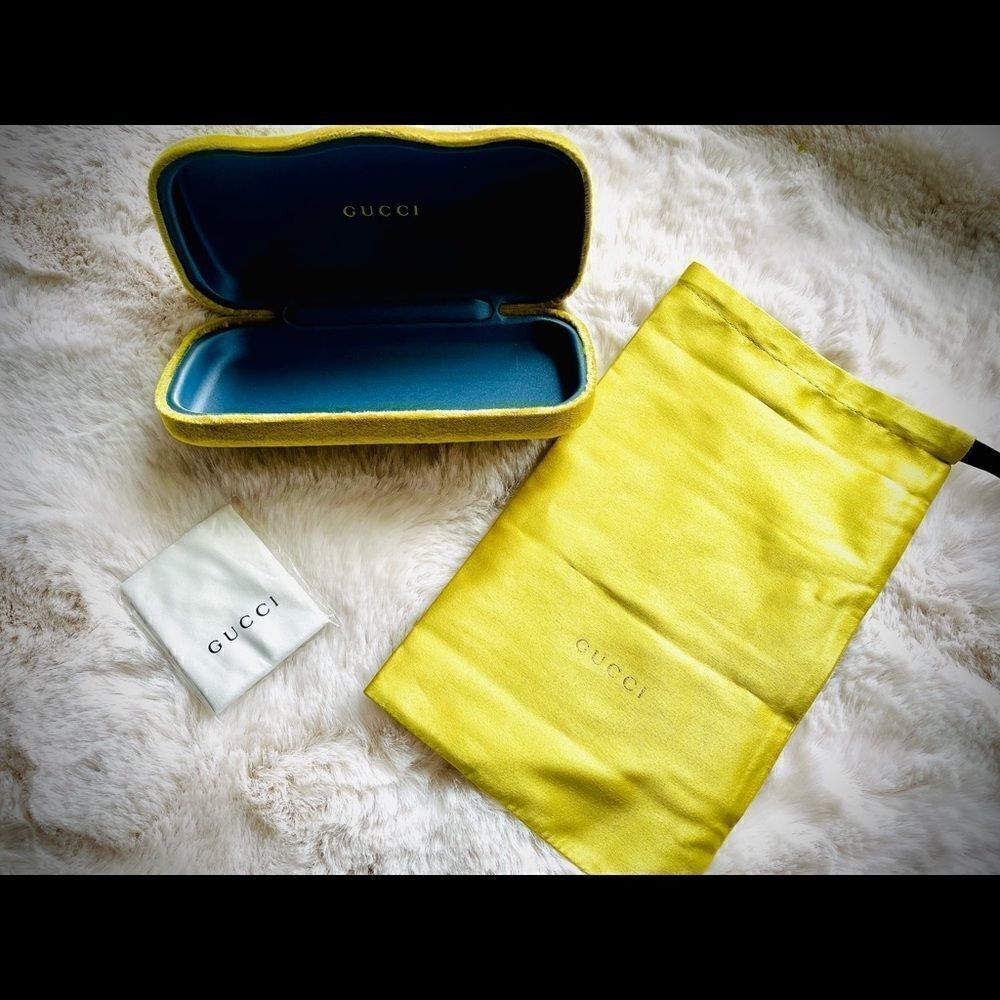 ♥️ Gucci eyeglass case, cleaning cloth and silk pouch - Picture 8 of 16